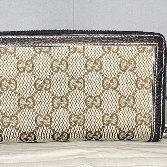 Gucci Bamboo Tassel Zip Wallet - Picture 2 of 15